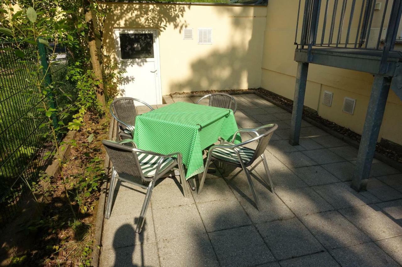 דרזדן Campus Apartment Ernst מראה חיצוני תמונה